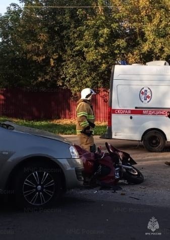 ДТП в Дзержинском районе, п. Полотняный Завод, ул. Луначарского